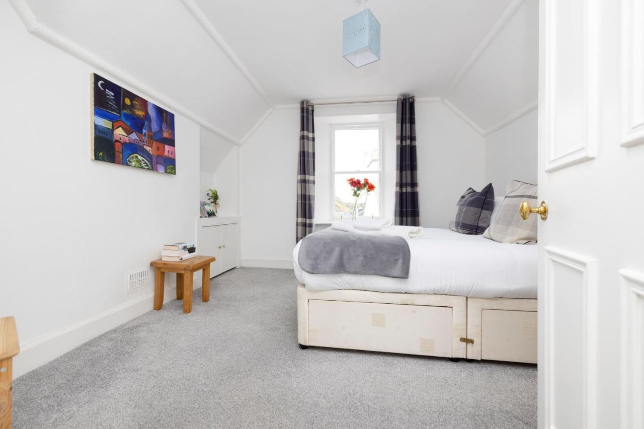 Ferienwohnung Joivy Cosy Flat In The Heart Of EDI Exterior foto